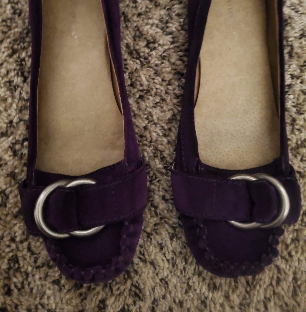 BCBG - Like New - Loafers